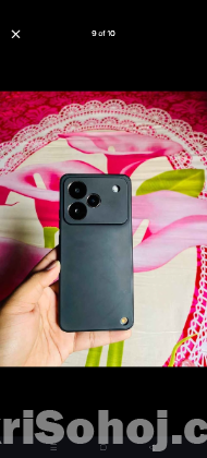 Realme p4